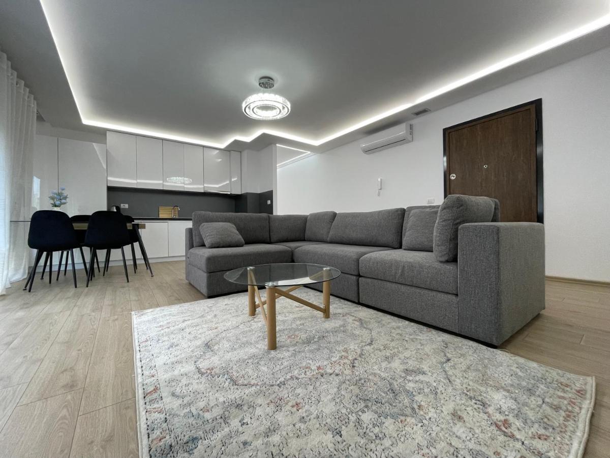 New Bazaar 2022 Apartment Tirana Exterior foto
