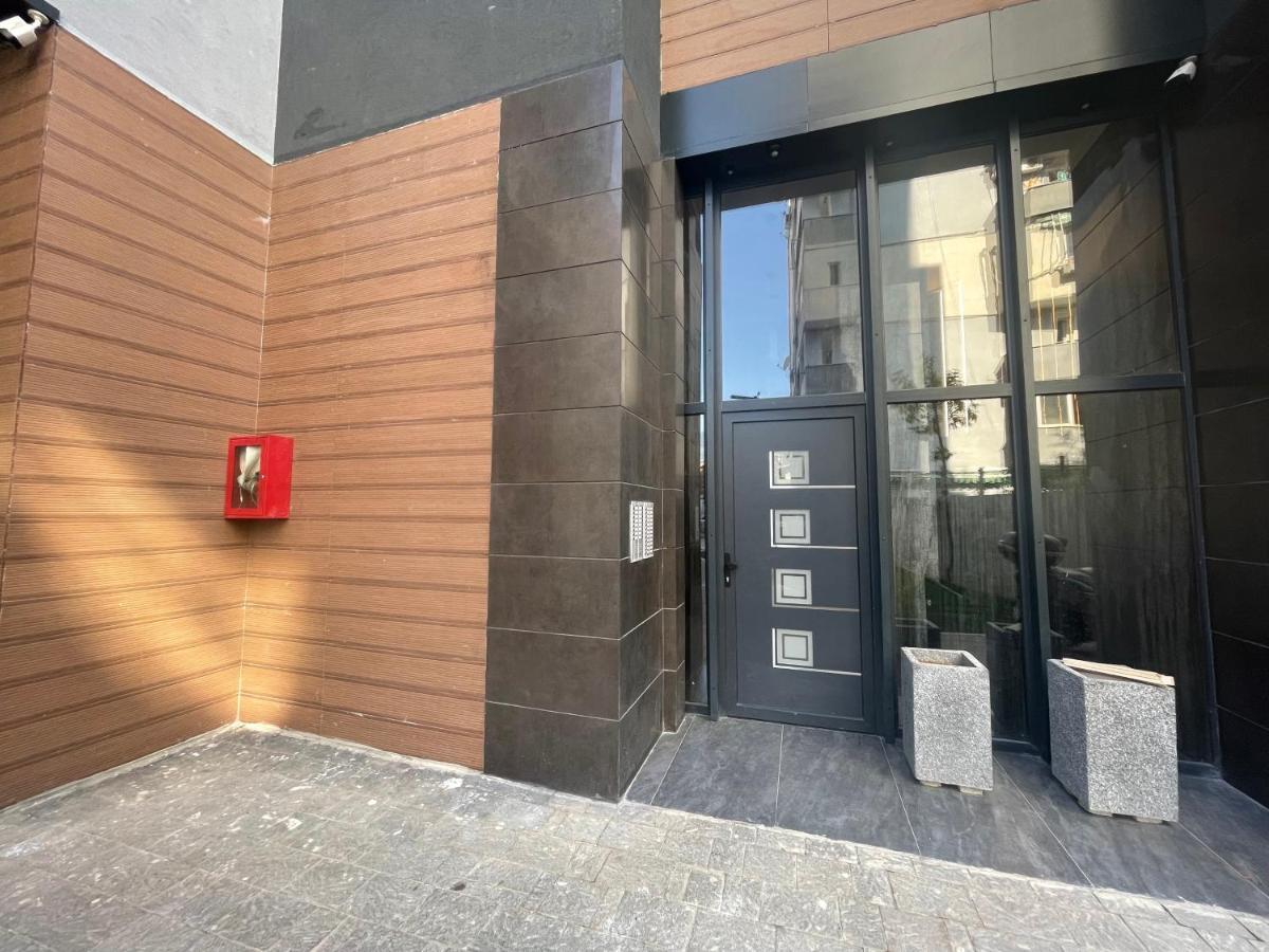 New Bazaar 2022 Apartment Tirana Exterior foto