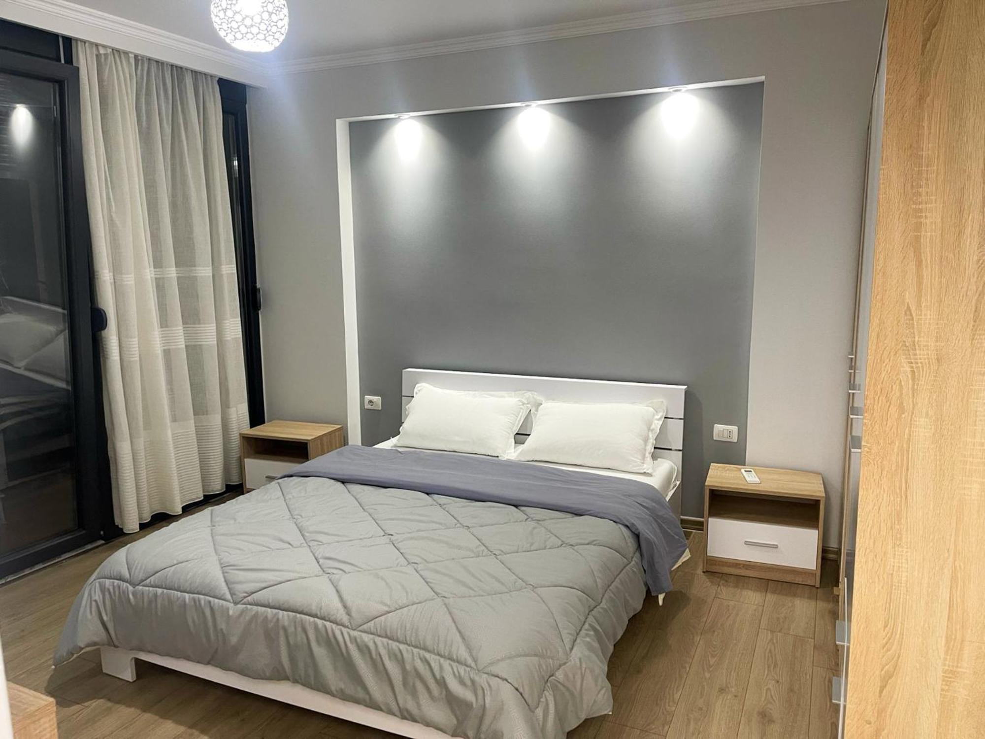 New Bazaar 2022 Apartment Tirana Exterior foto